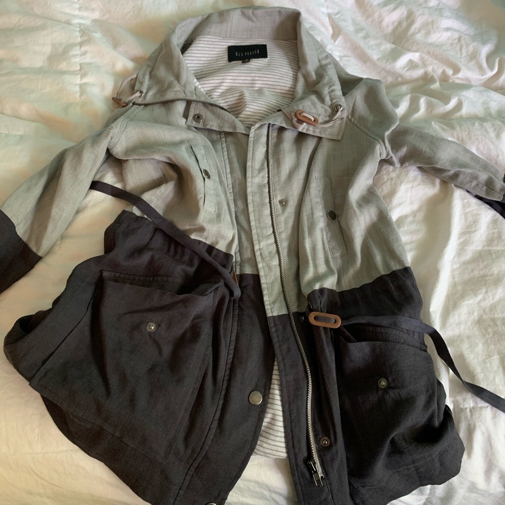 jacket - Picture 2 of 3